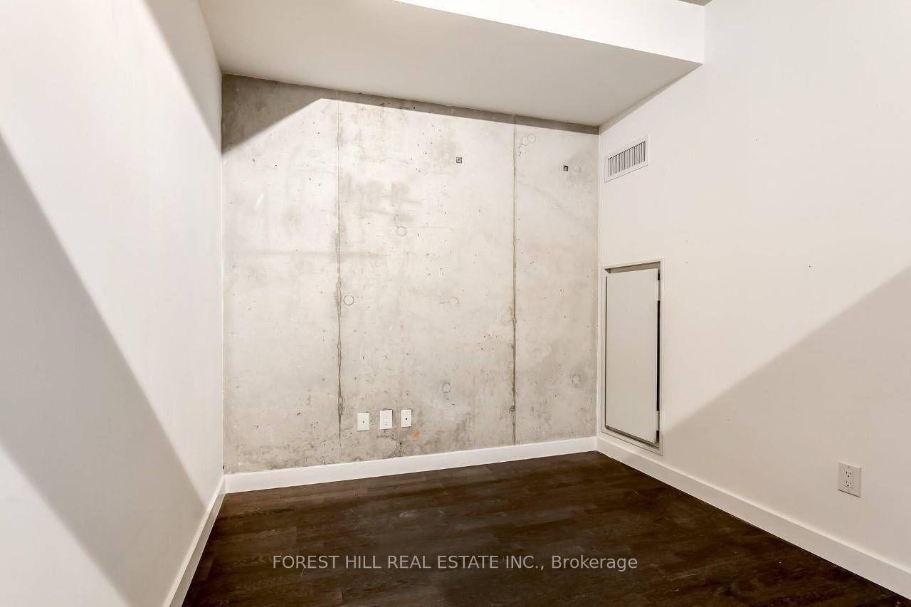 246 Logan Avenue 212