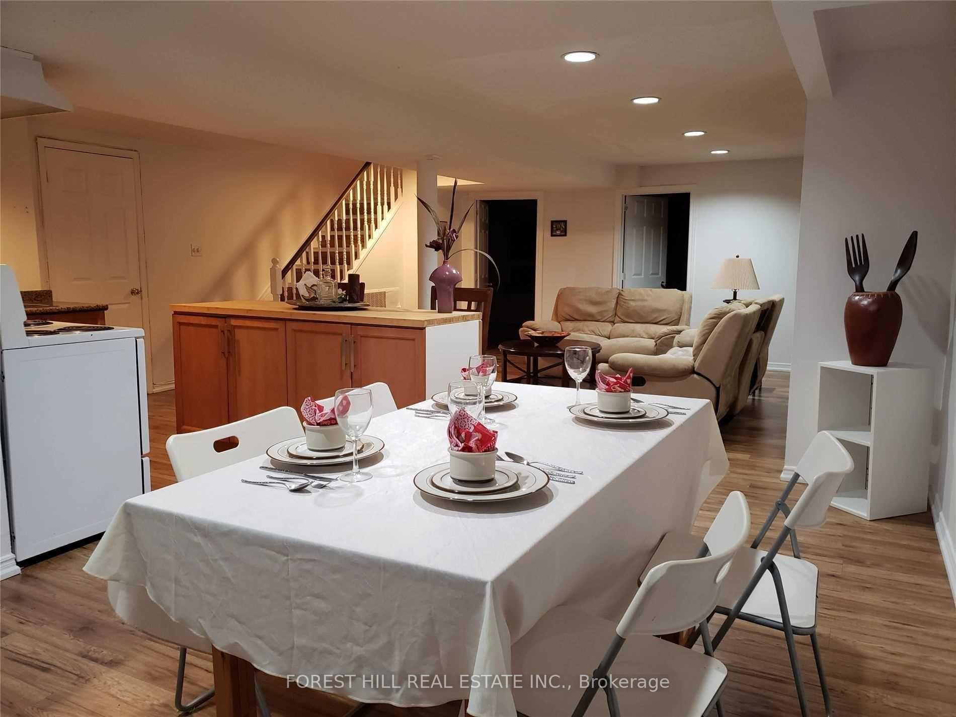 #Lower - 27 Hiram Road Unit: Lower