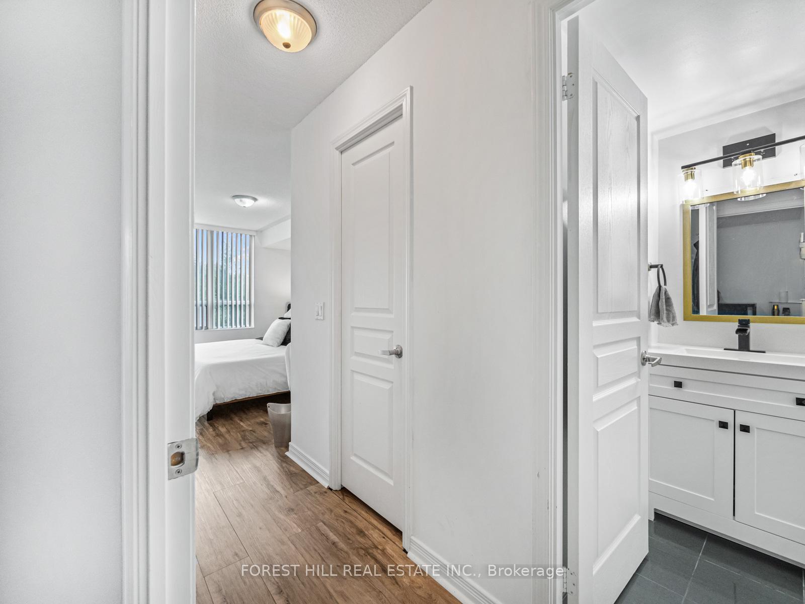 330 Red Maple Road 211