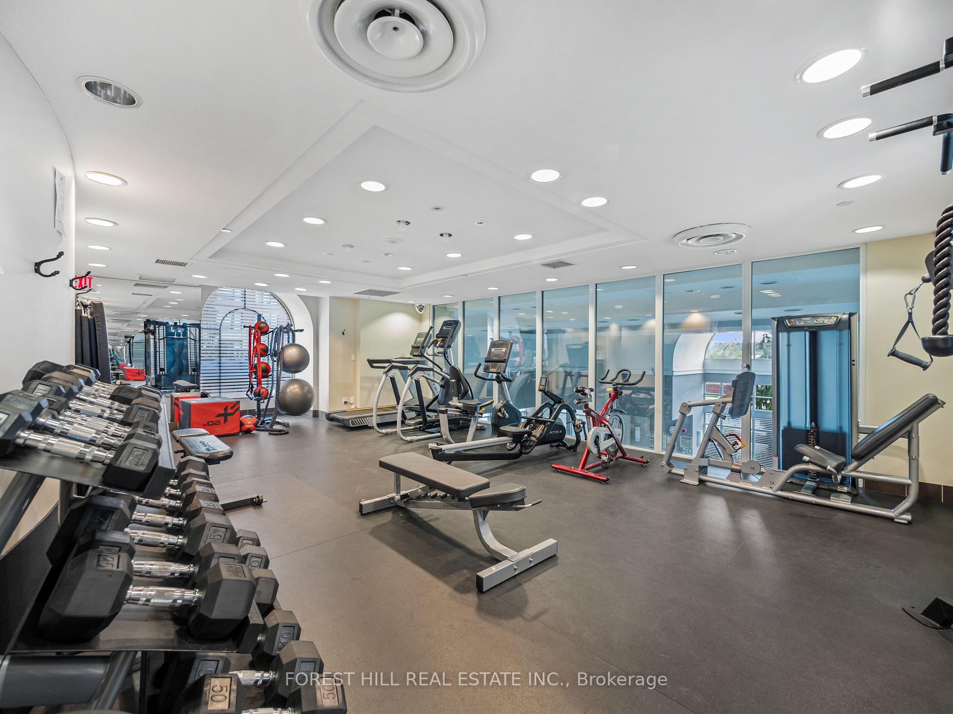 330 Red Maple Road 211