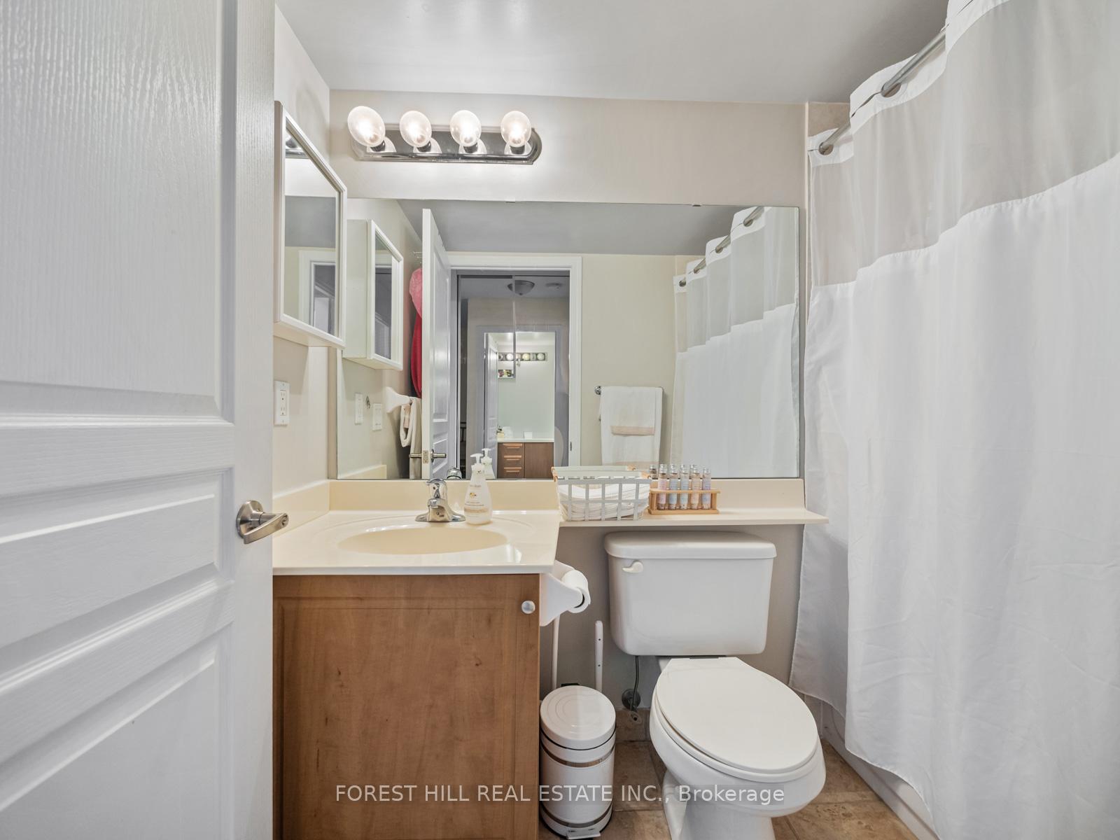 330 Red Maple Road 211