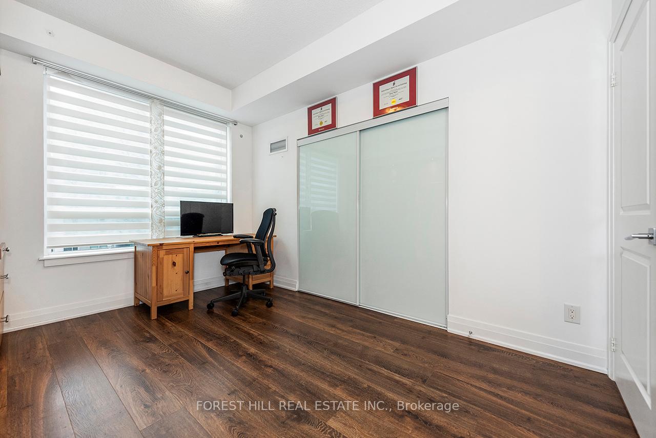 7165 Yonge Street 733, Markham Unit: 733