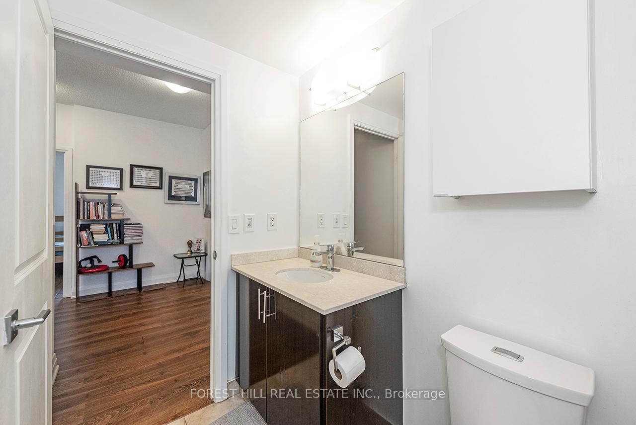 7165 Yonge Street 733, Markham Unit: 733