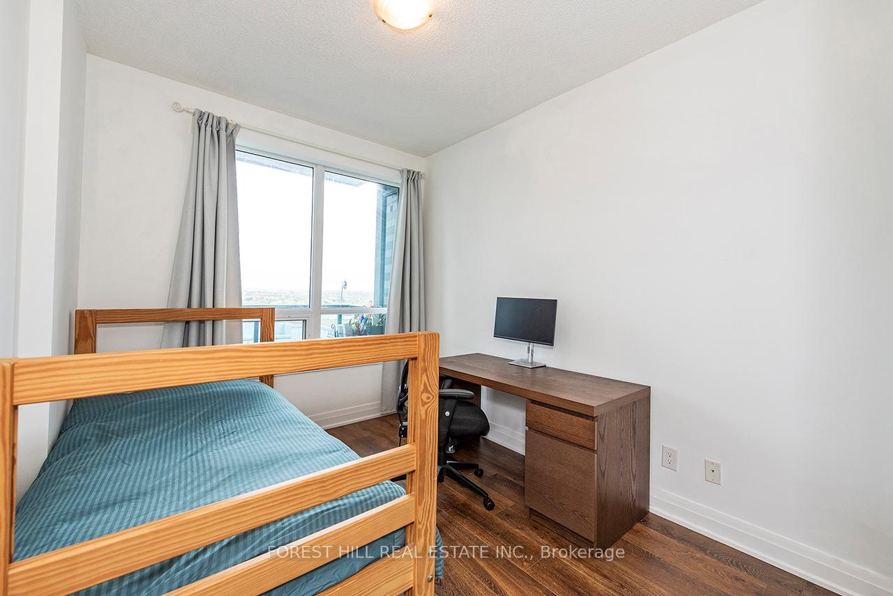 7165 Yonge Street 733, Markham Unit: 733