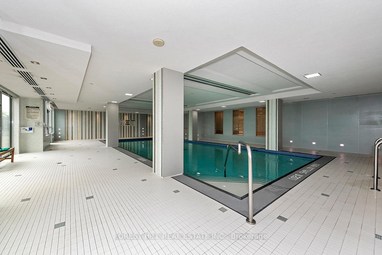 7165 Yonge Street 733, Markham Unit: 733