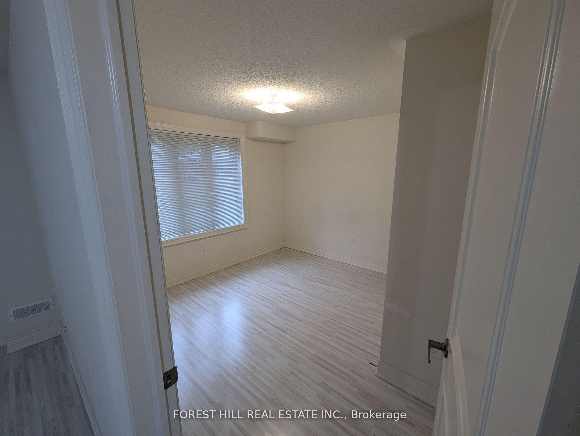 11 Joseph Hartman Crescent