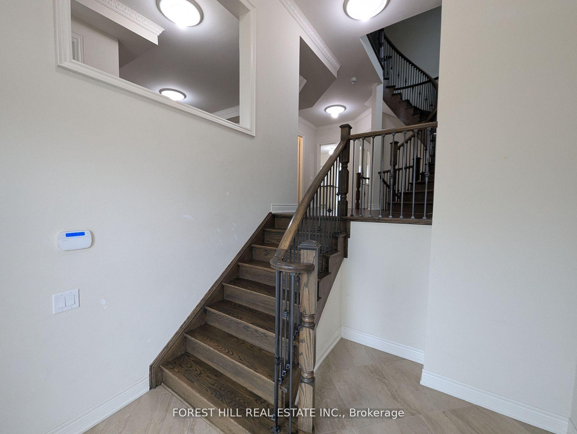 11 Joseph Hartman Crescent