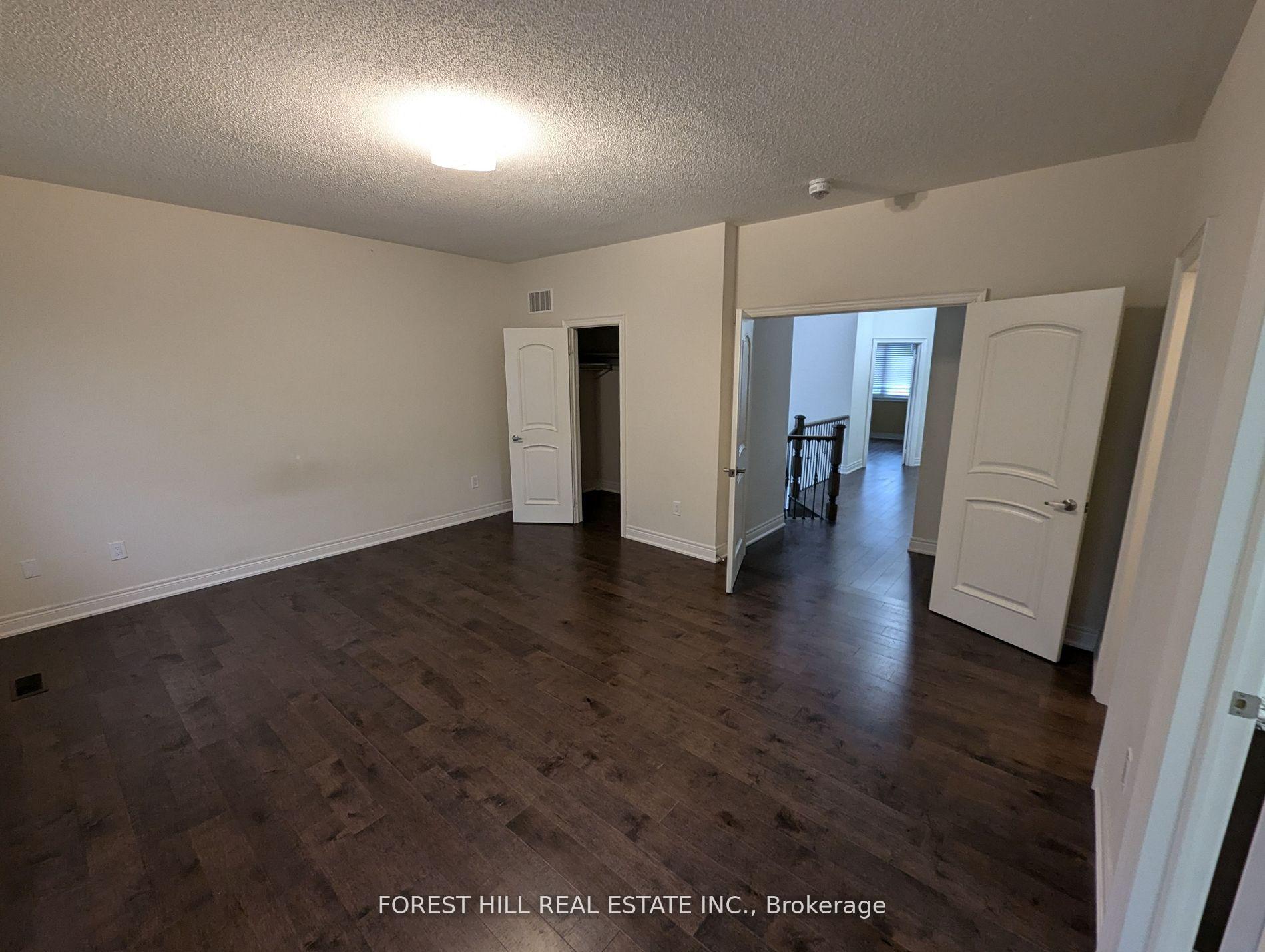 11 Joseph Hartman Crescent