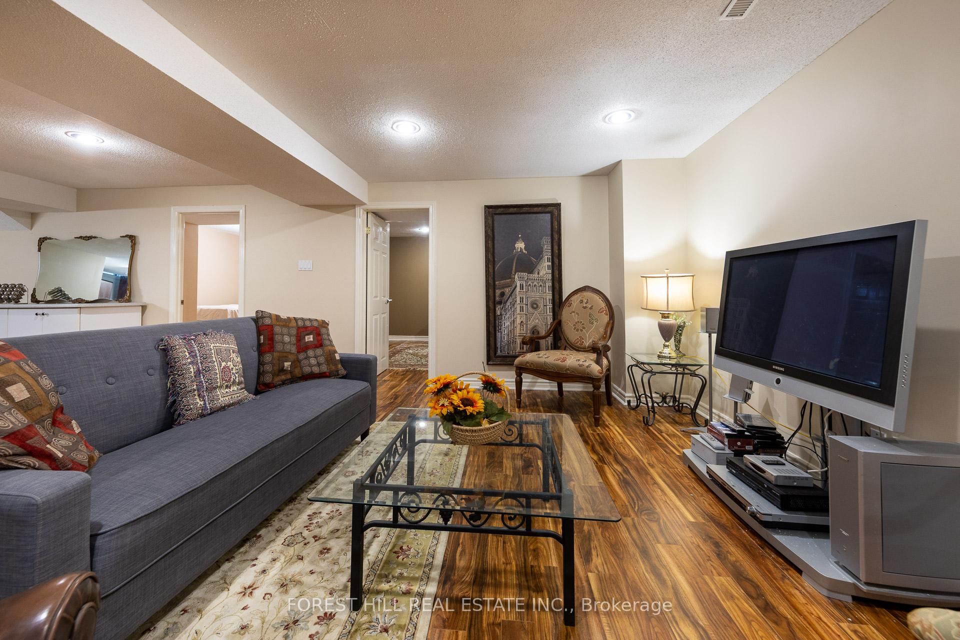 32 Hamills Crescent BSMT