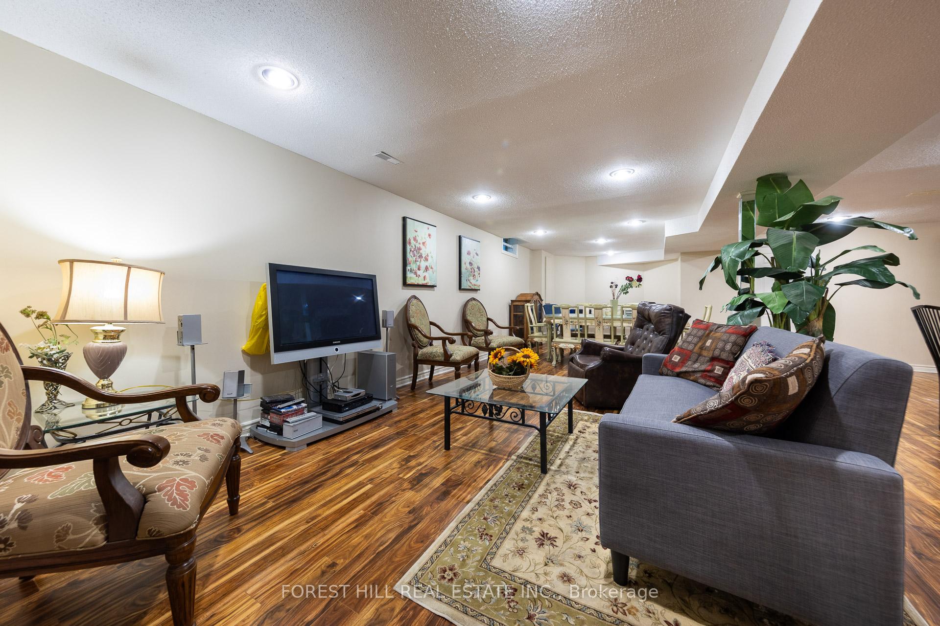 32 Hamills Crescent BSMT