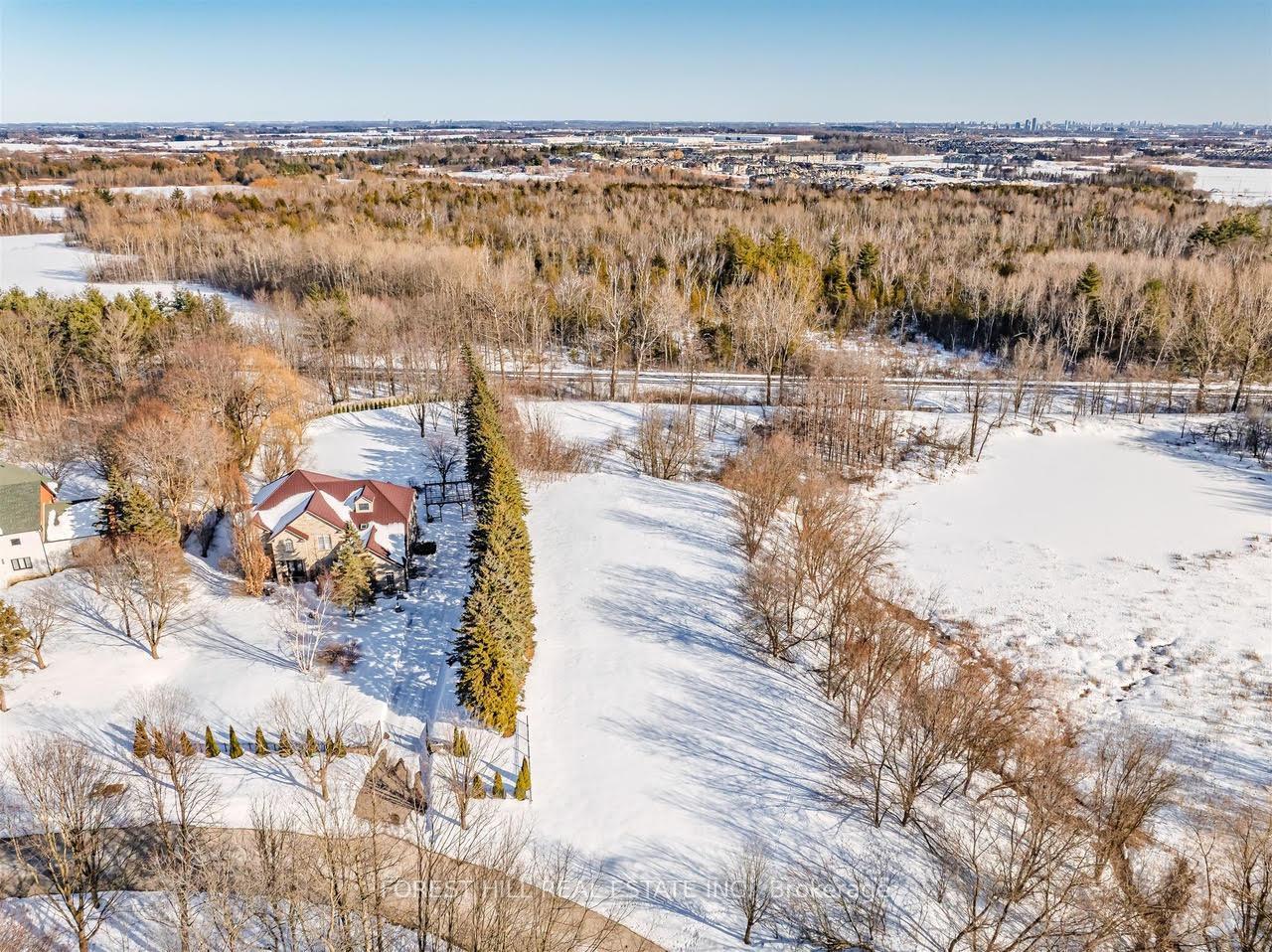 29 Country Heights Drive, Richmond Hill, ON L4E 3M8