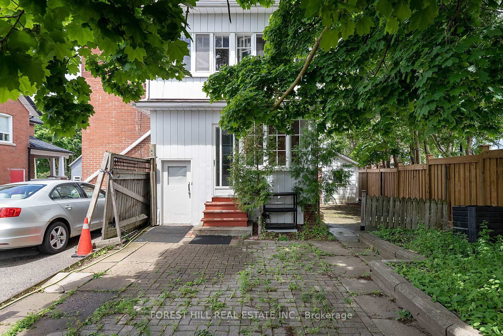 36 Arnold Crescent Upper