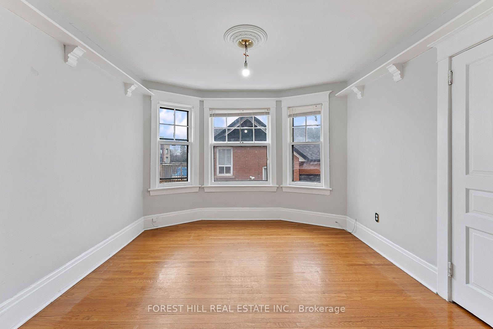 36 Arnold Crescent Upper