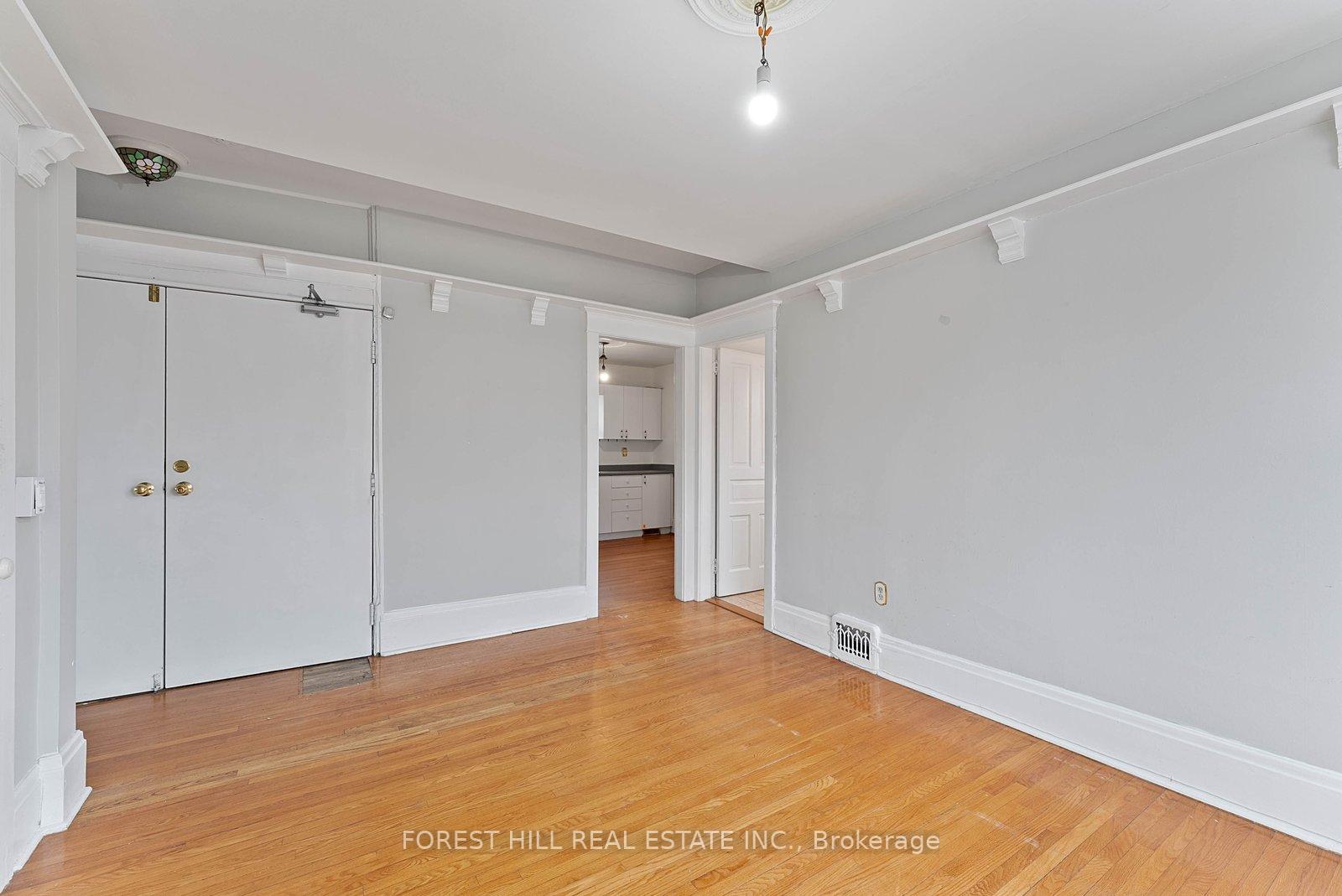 36 Arnold Crescent Upper