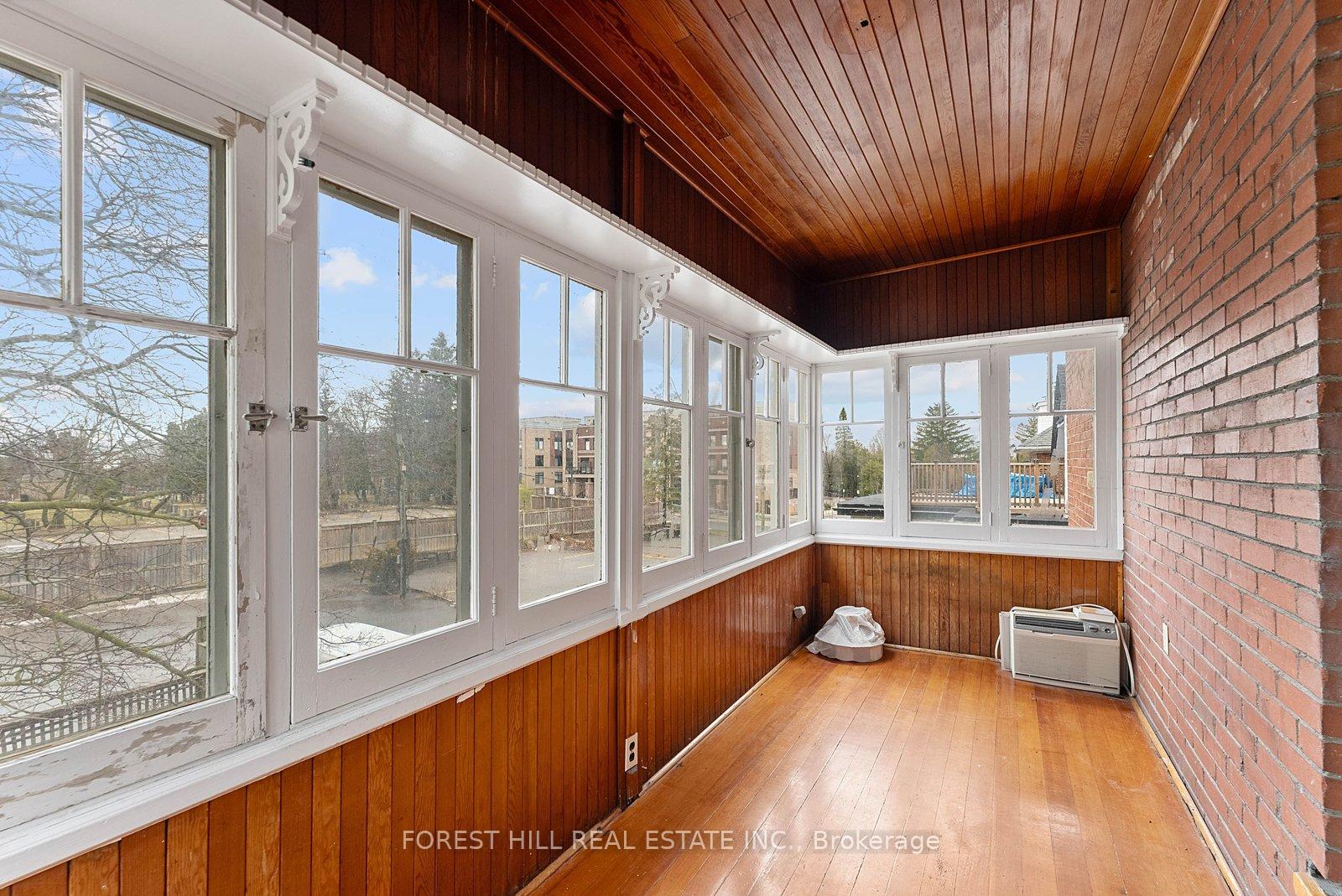 36 Arnold Crescent Upper