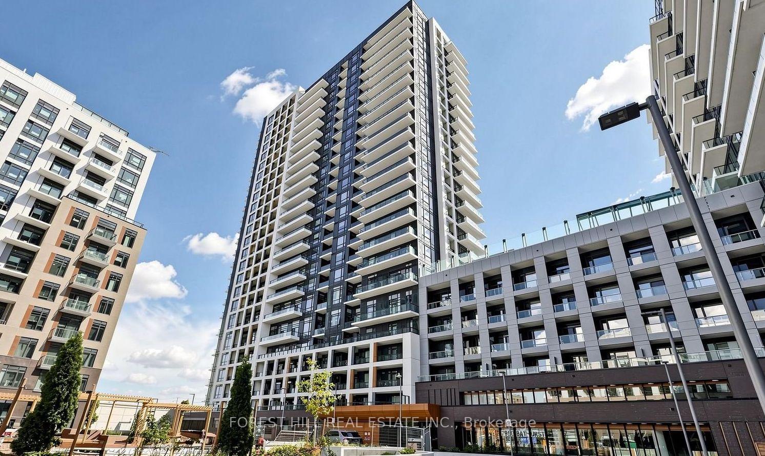 7950 Bathurst Street 1706
