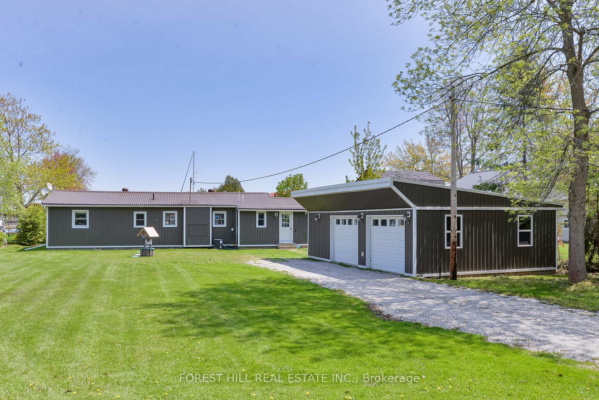 4099 Glen Cedar Drive