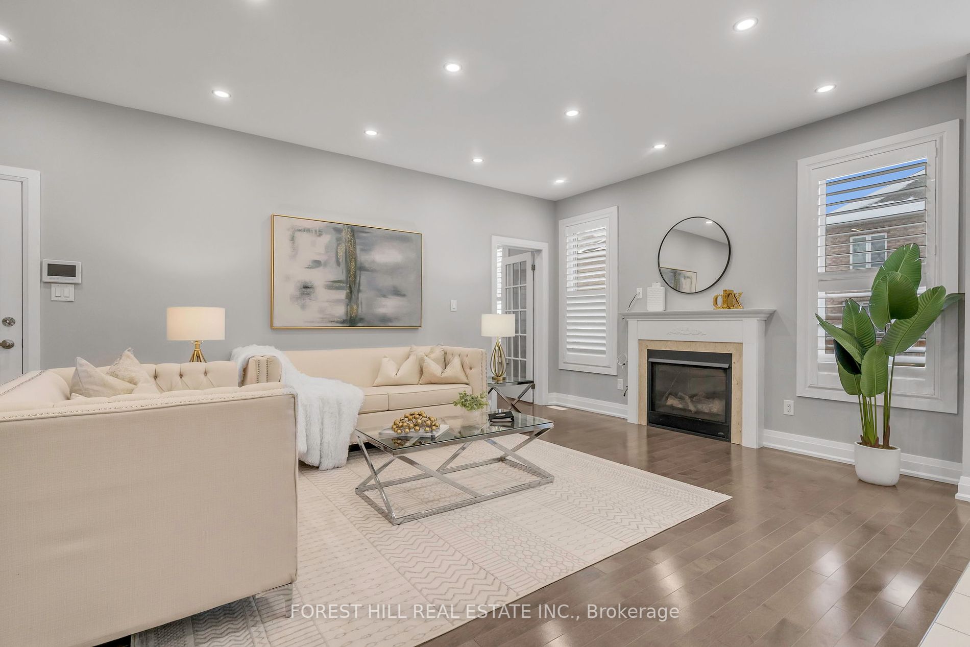 19 Waterwide Cres