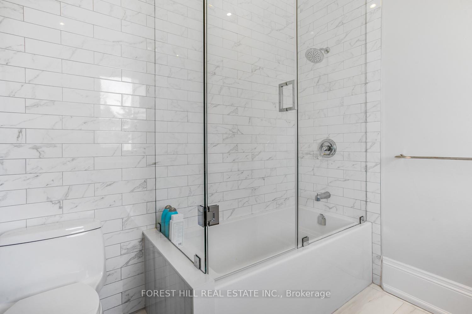 84 Botfield Avenue, Toronto