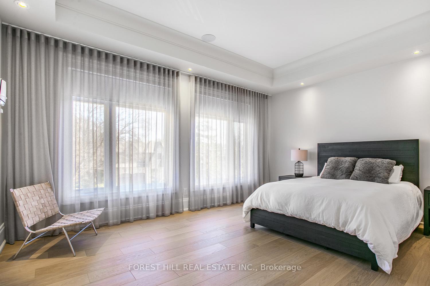 84 Botfield Avenue, Toronto