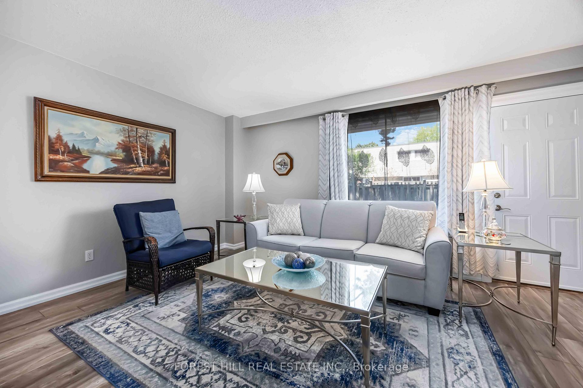#22 - 435 Silverstone Drive, Toronto Unit: 22