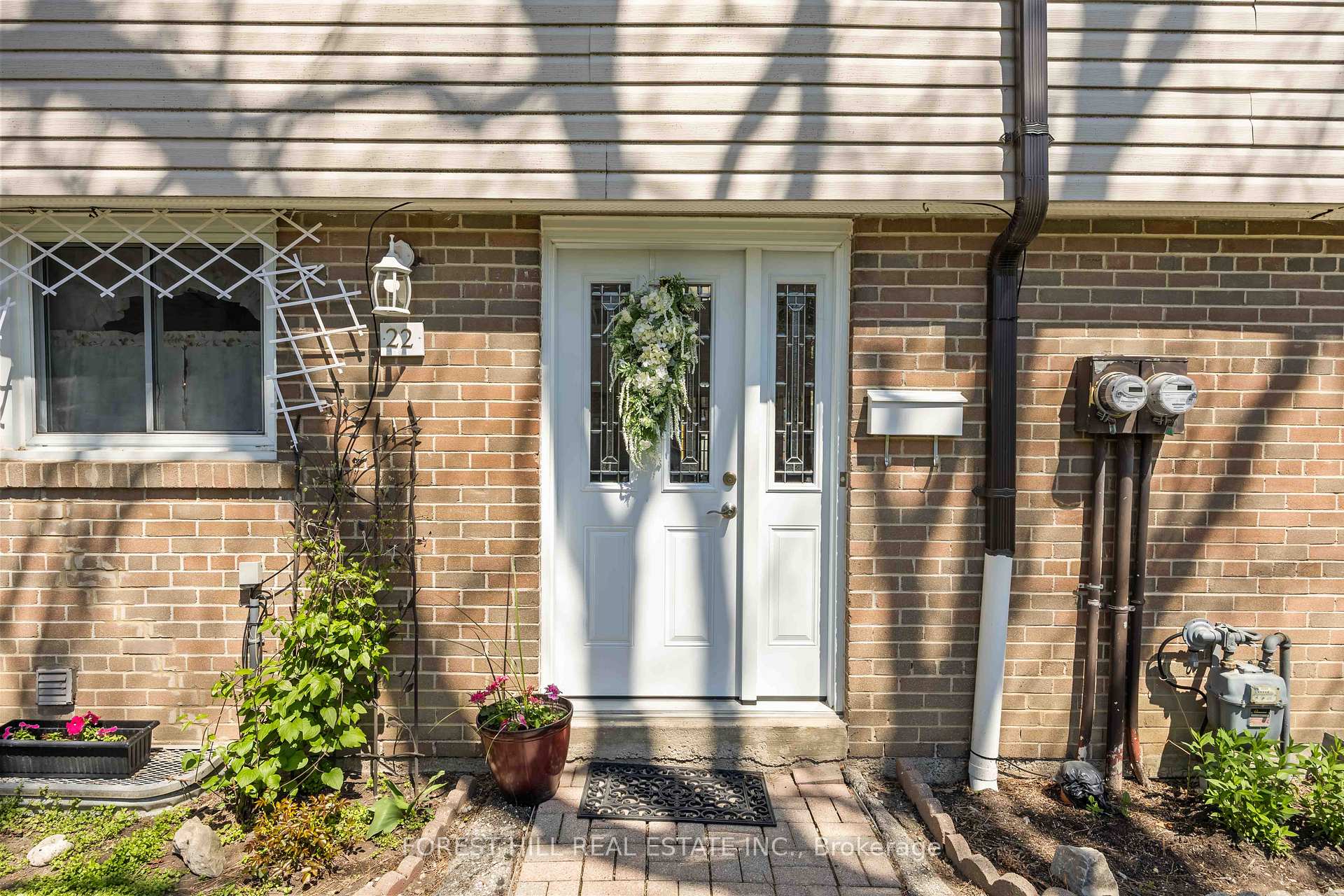 #22 - 435 Silverstone Drive, Toronto Unit: 22