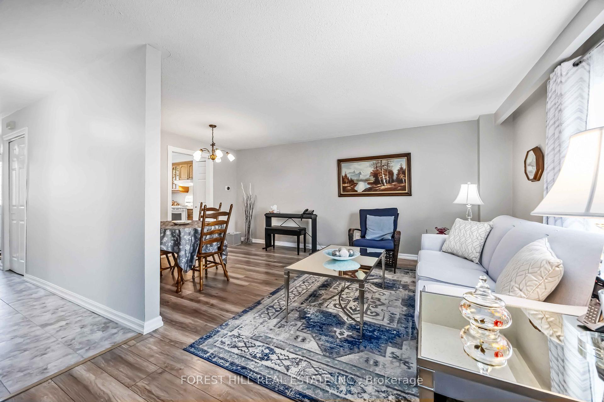 #22 - 435 Silverstone Drive, Toronto Unit: 22