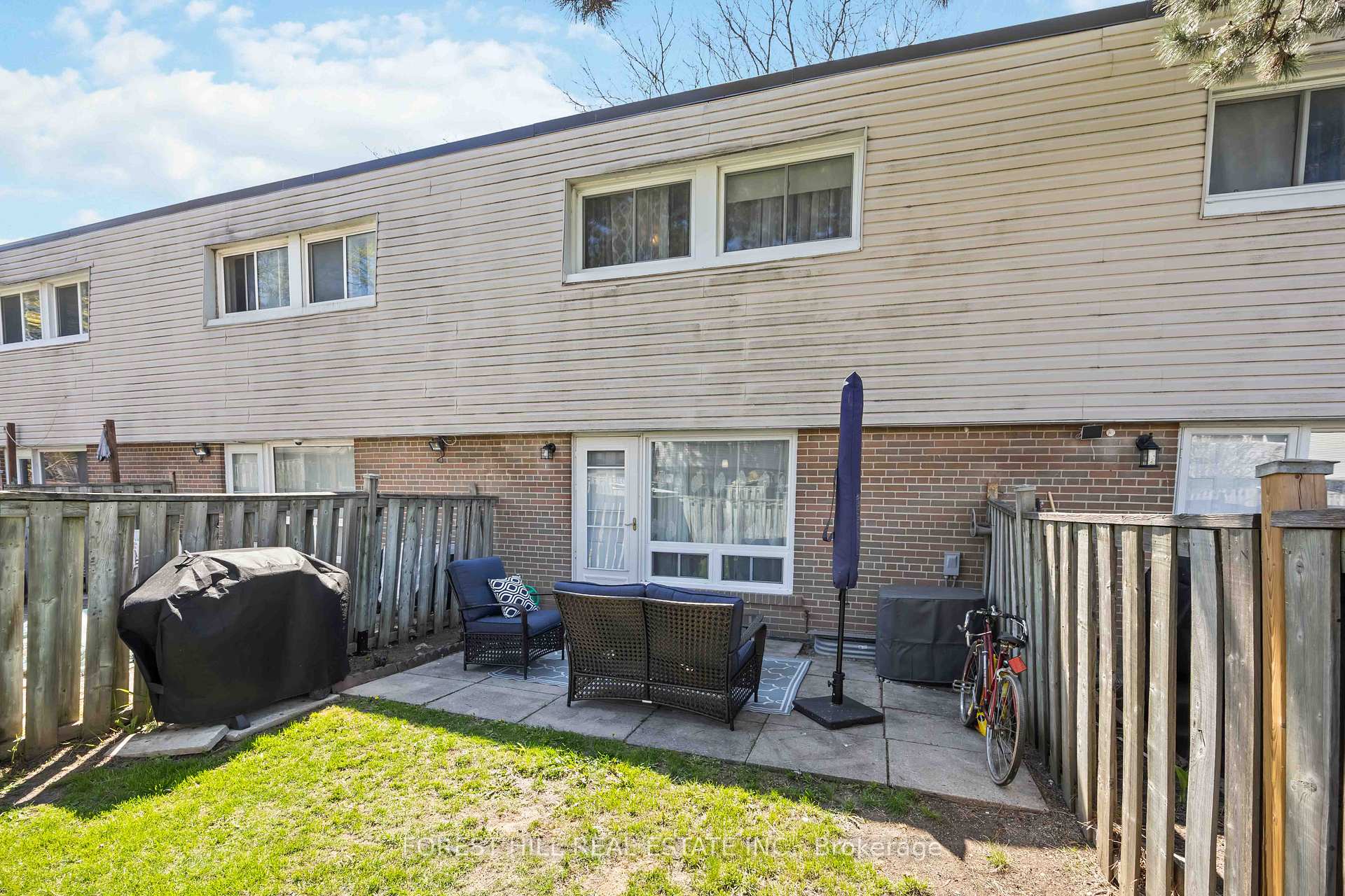 #22 - 435 Silverstone Drive, Toronto Unit: 22