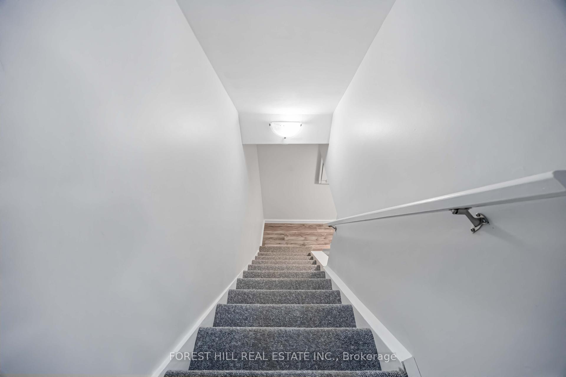 #22 - 435 Silverstone Drive, Toronto Unit: 22