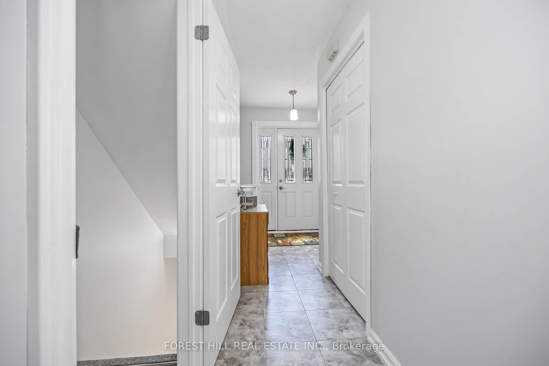 #22 - 435 Silverstone Drive, Toronto Unit: 22