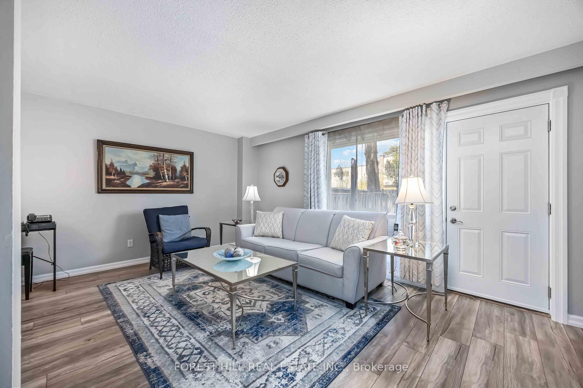 #22 - 435 Silverstone Drive, Toronto Unit: 22