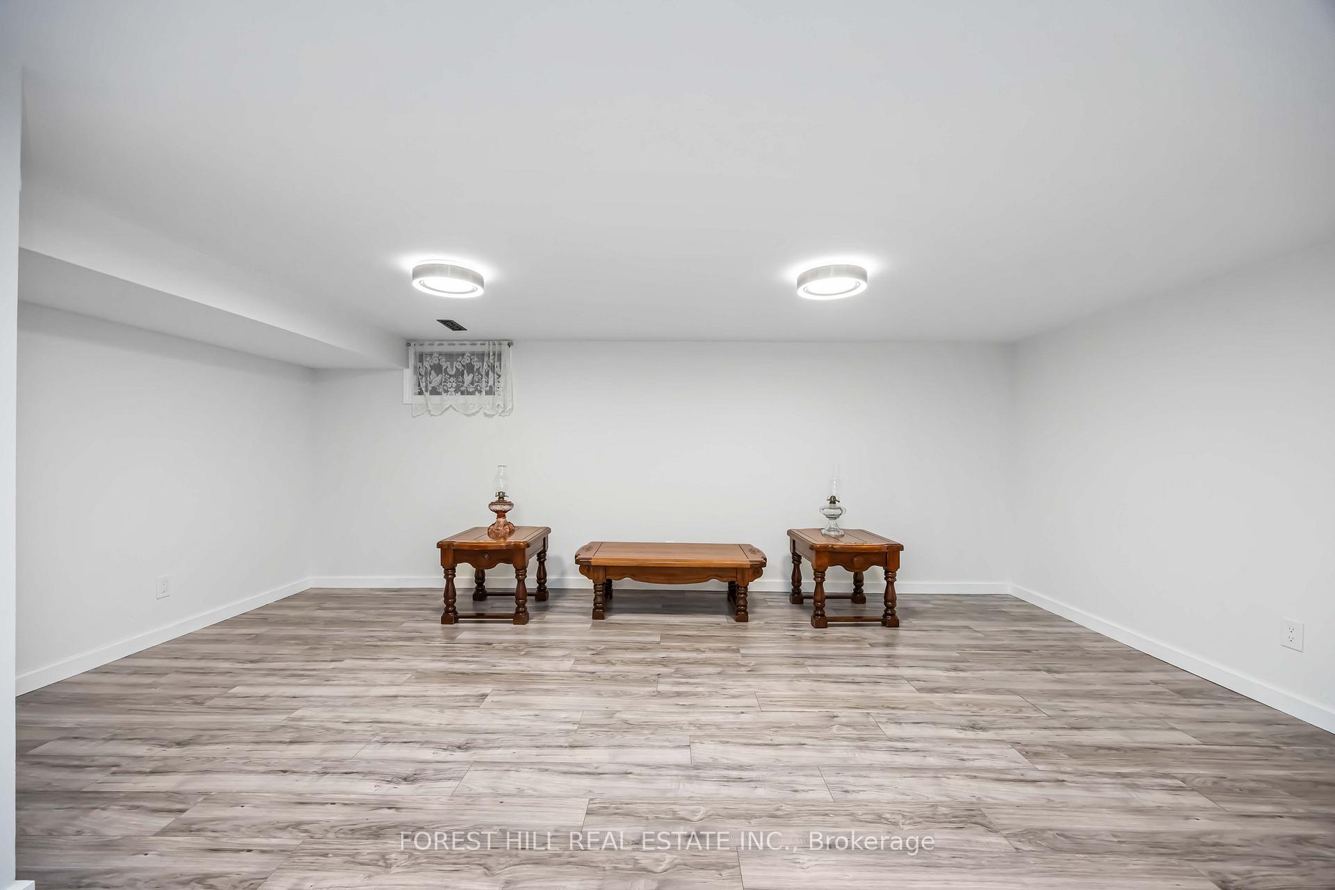 #22 - 435 Silverstone Drive, Toronto Unit: 22