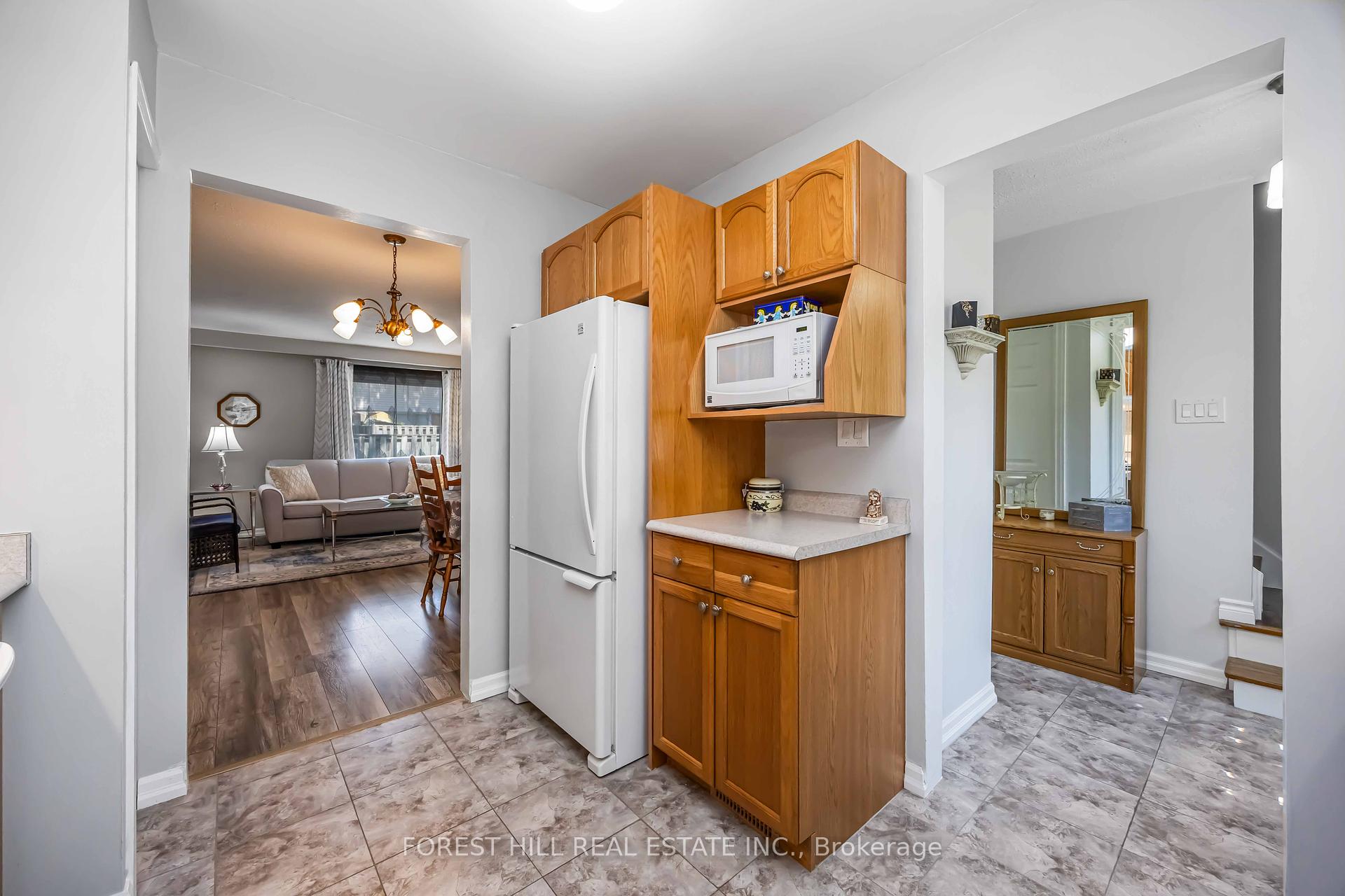 #22 - 435 Silverstone Drive, Toronto Unit: 22