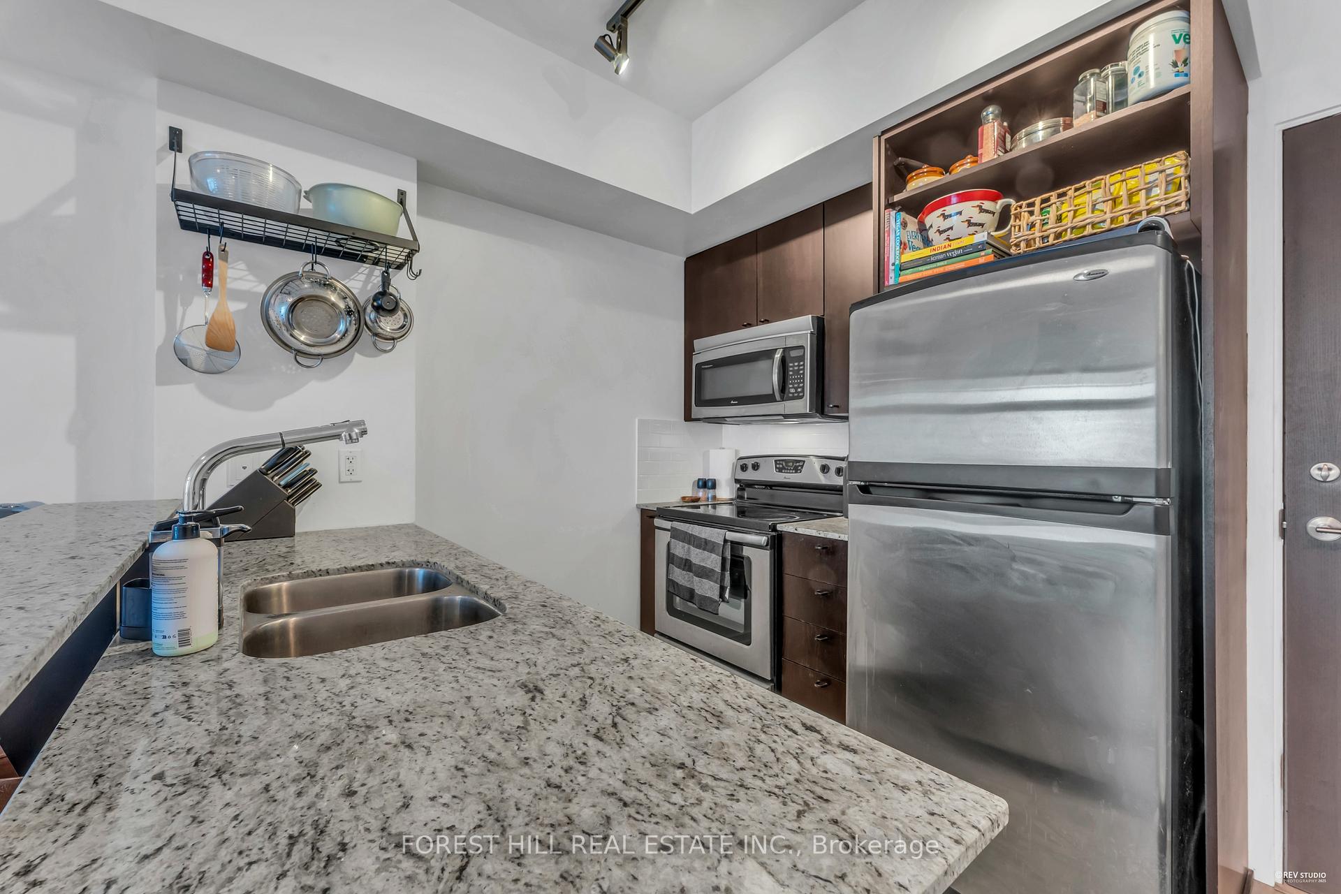 #1301 - 103 The Queensway Avenue, Toronto Unit: 1301