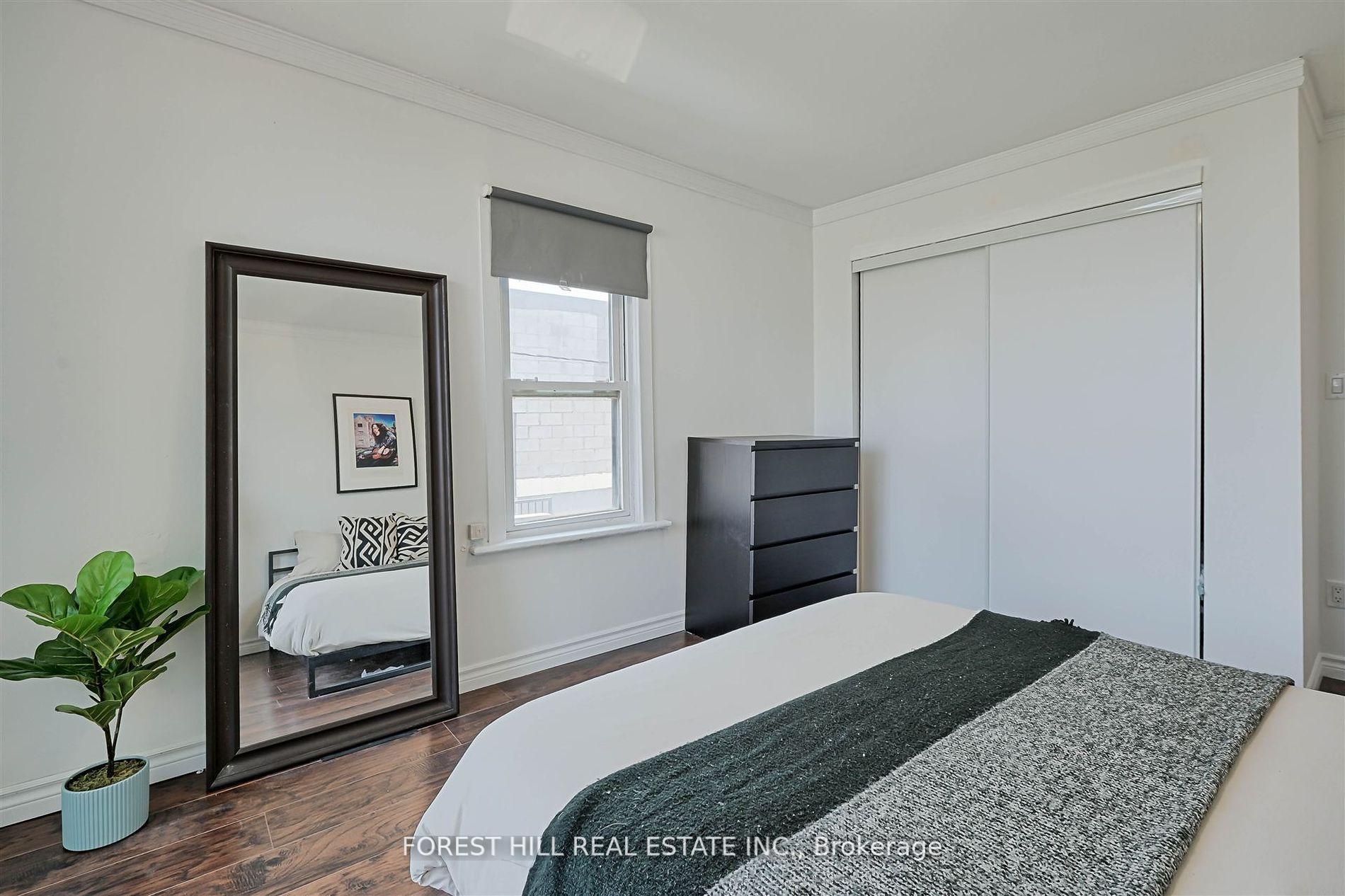 135 Fifth Street, Toronto