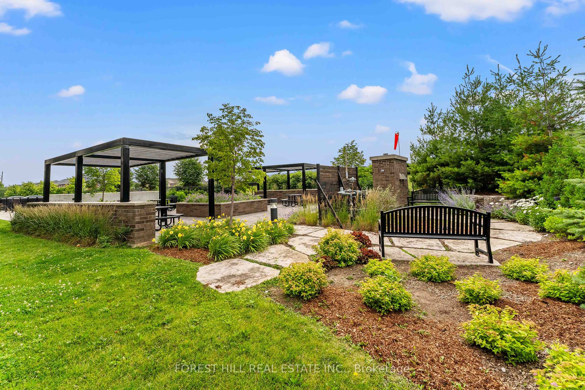 #201 - 610 Farmstead Drive Unit: 201