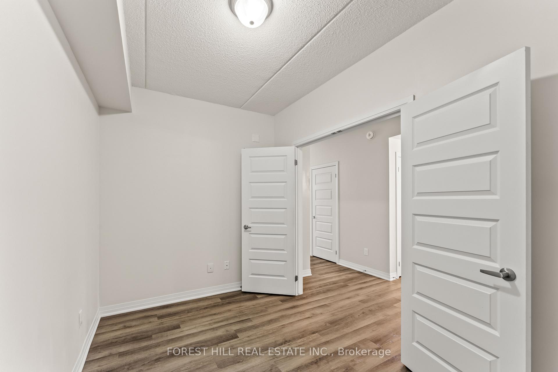 #201 - 610 Farmstead Drive Unit: 201