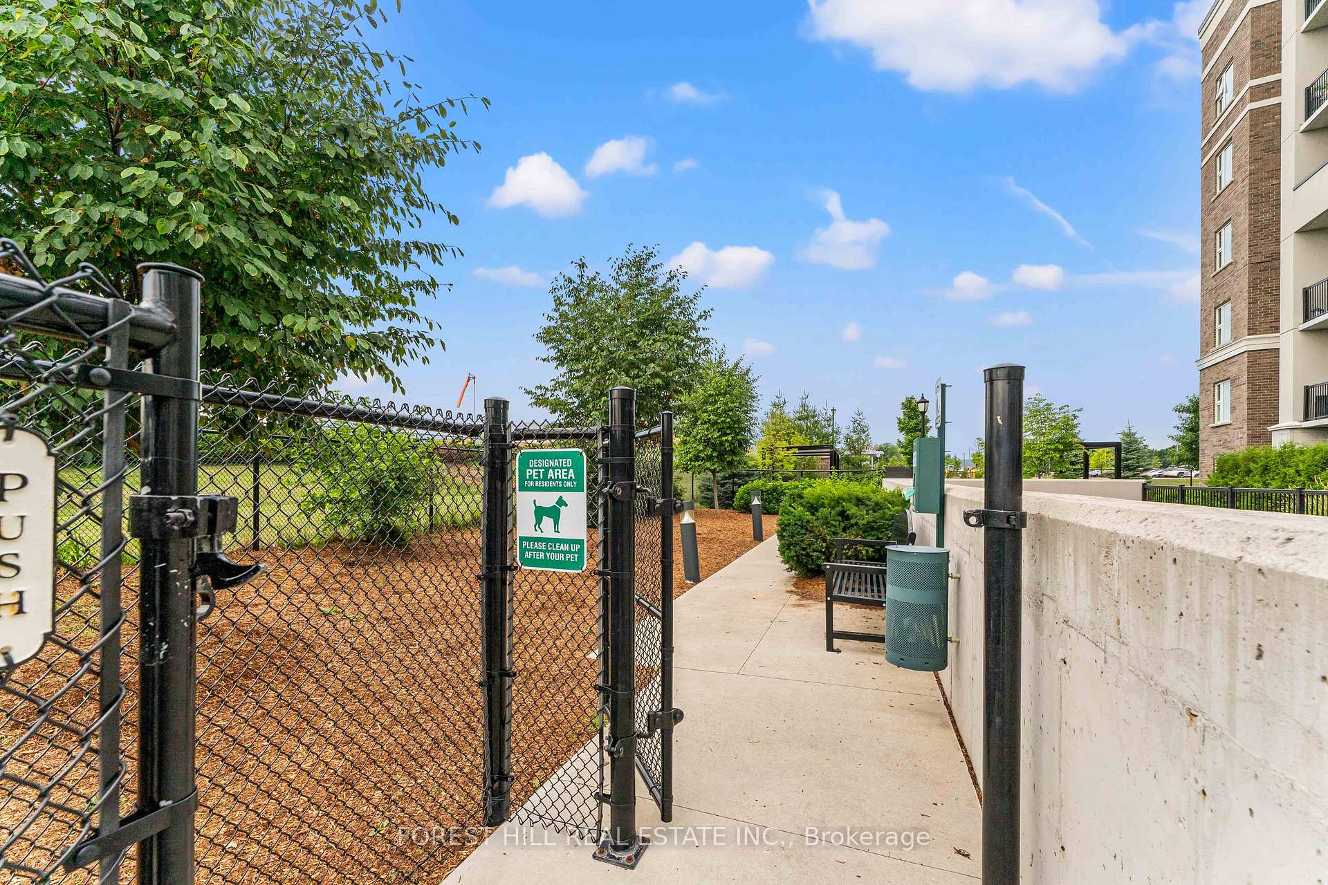 #201 - 610 Farmstead Drive Unit: 201