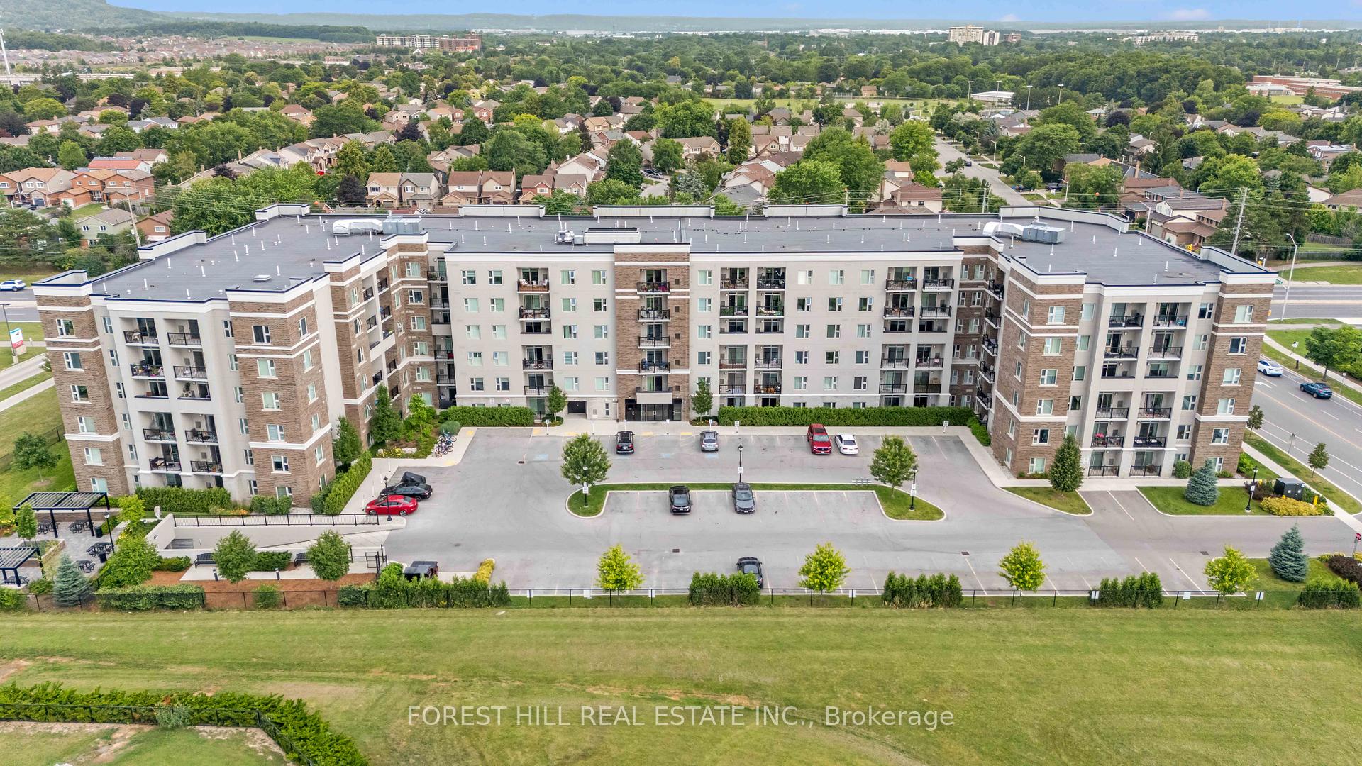 #201 - 610 Farmstead Drive Unit: 201