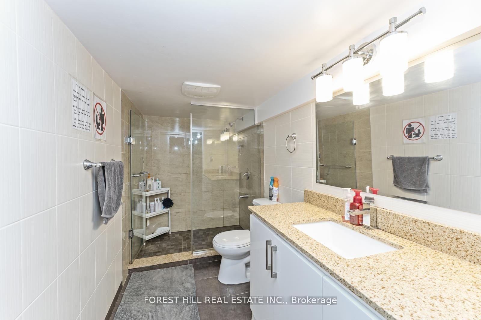 1046 Dovercourt Road, Toronto W02