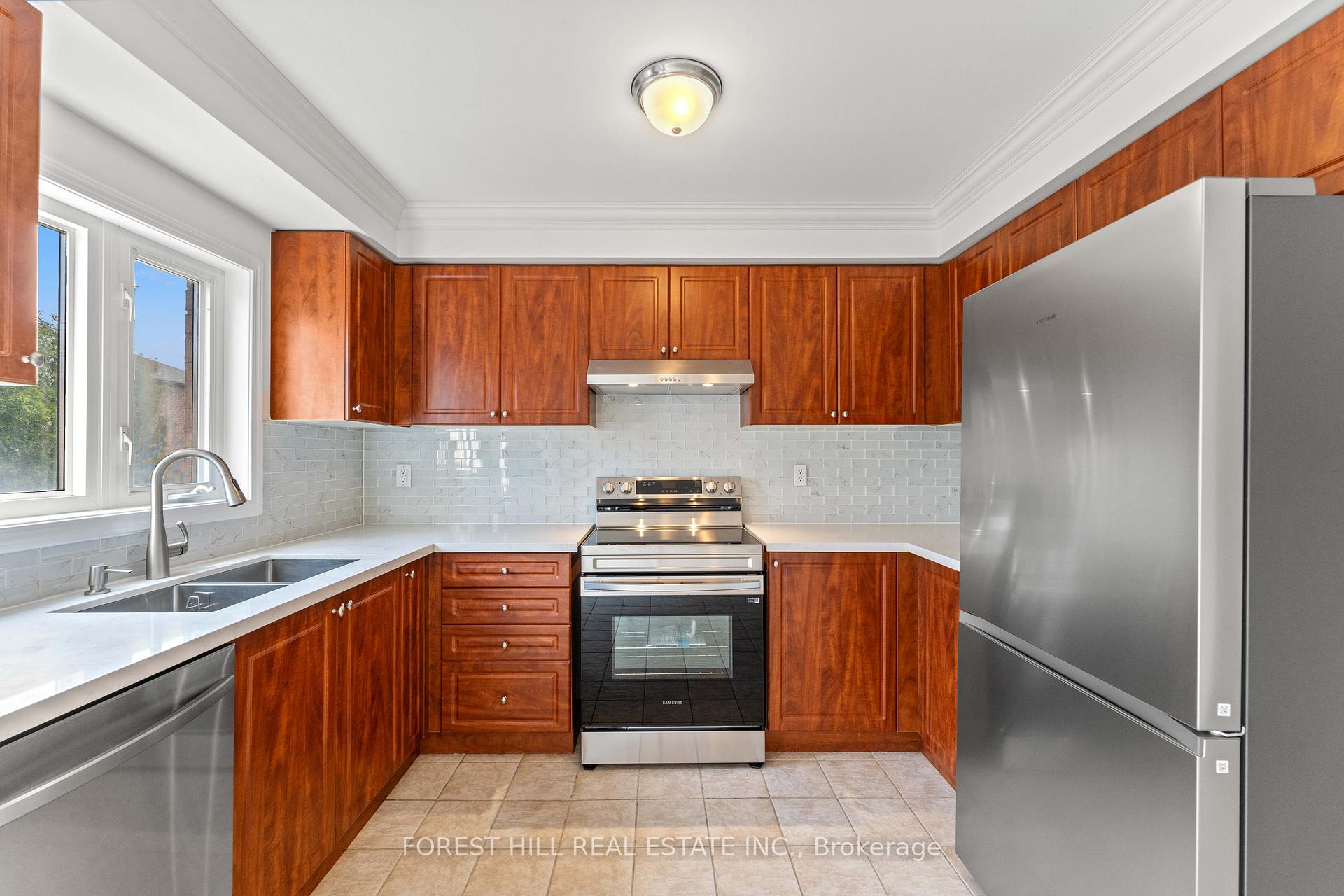 5817 Tiz Road