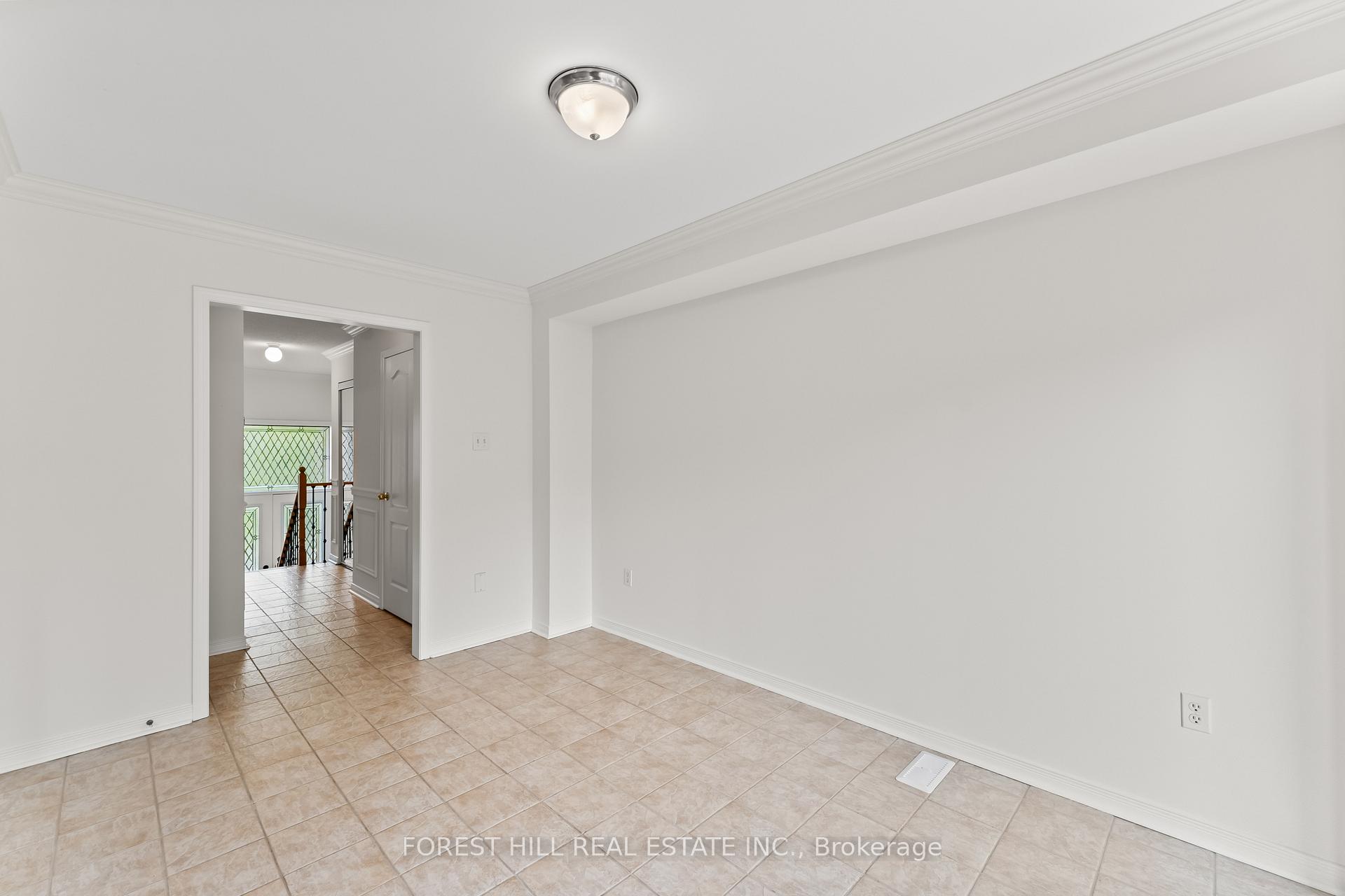 5817 Tiz Road