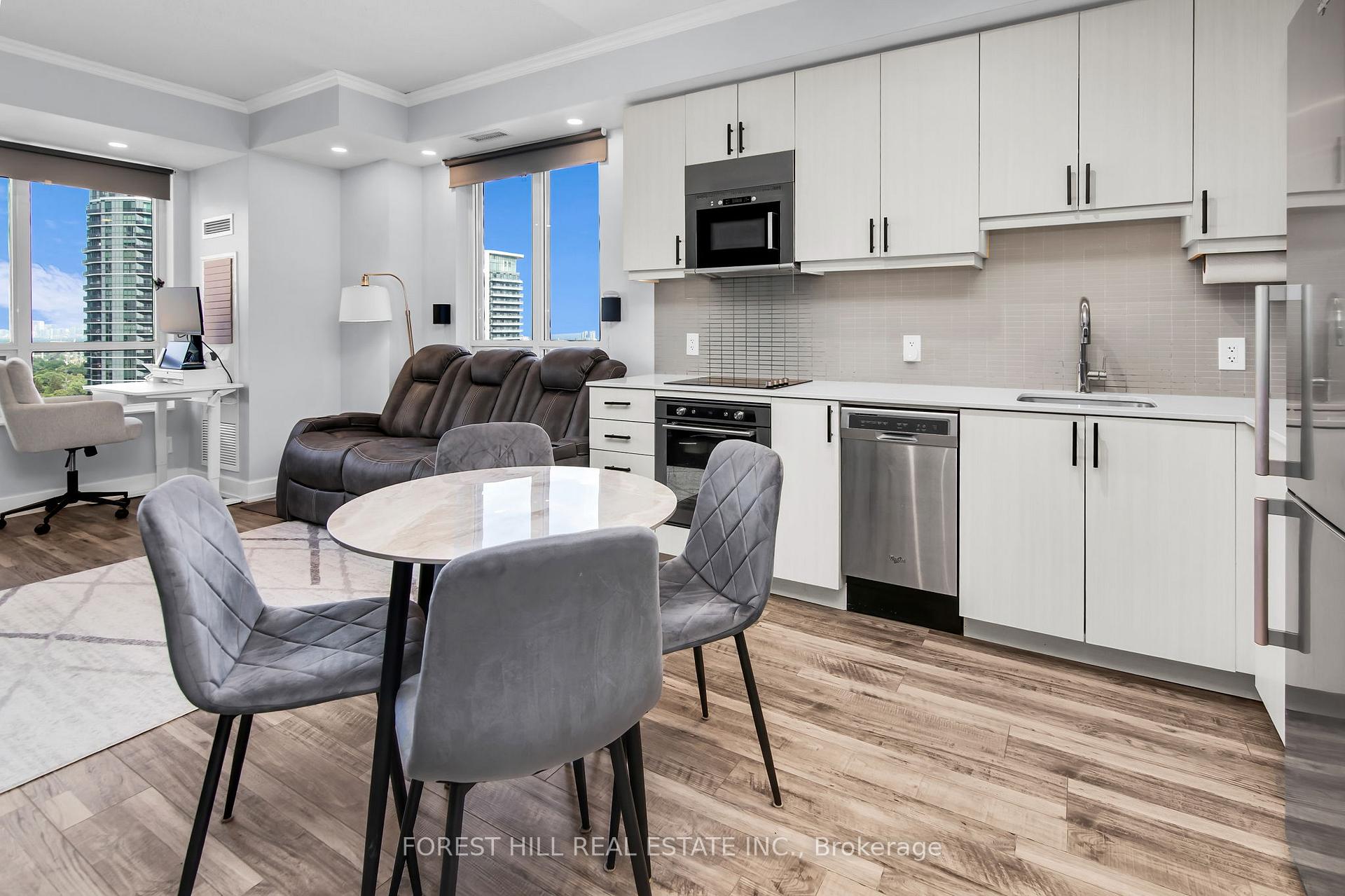 6 Eva Road 2405, Toronto W08 Unit: 2405