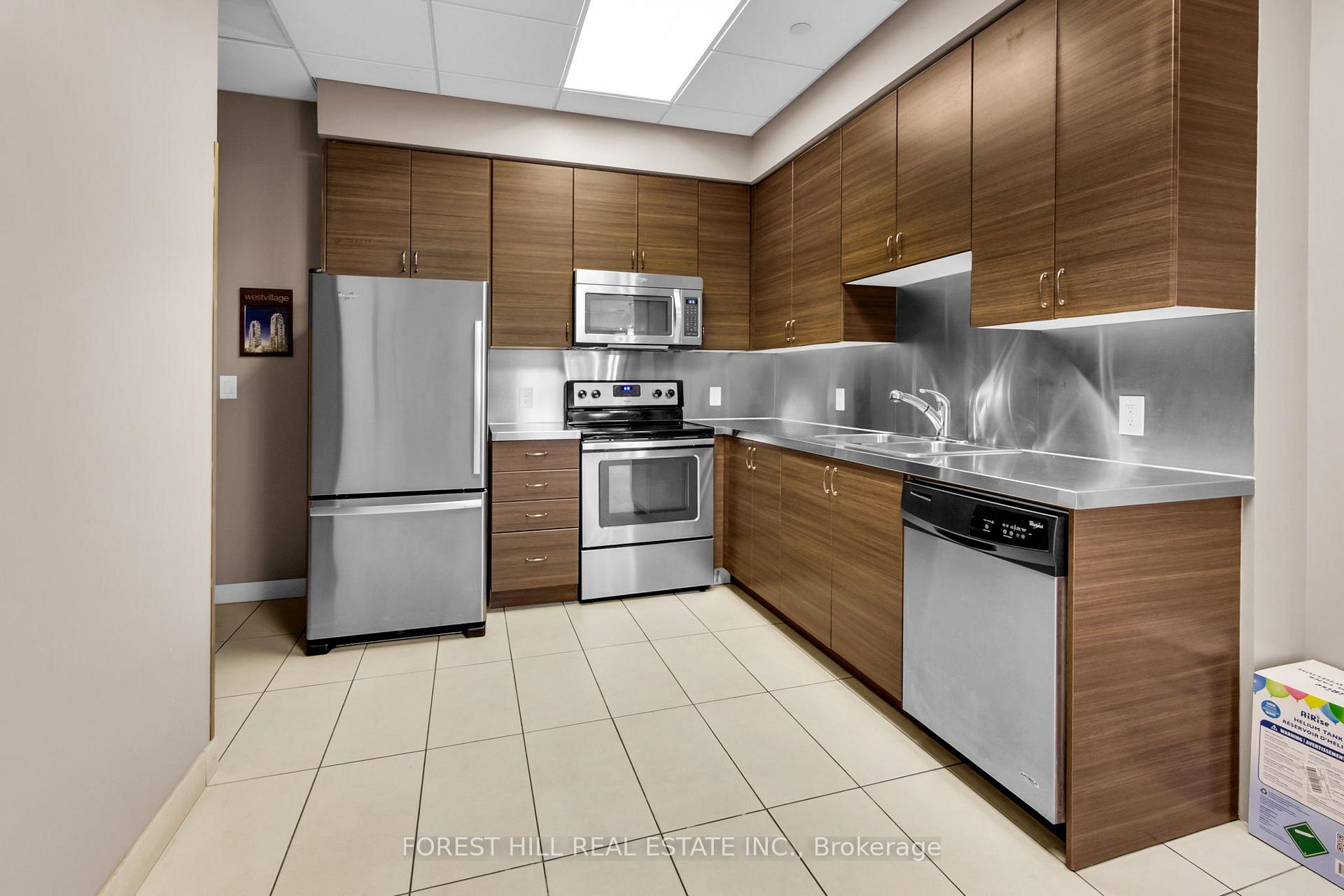 6 Eva Road 2405, Toronto W08 Unit: 2405