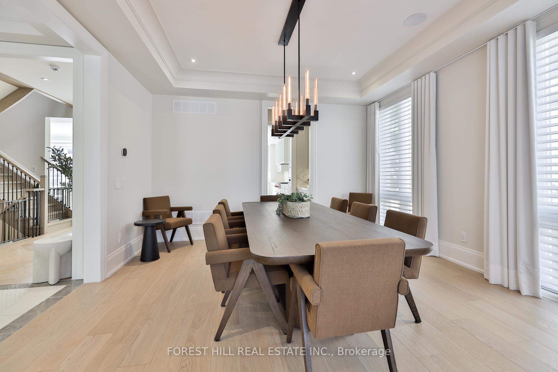 84 Botfield Avenue