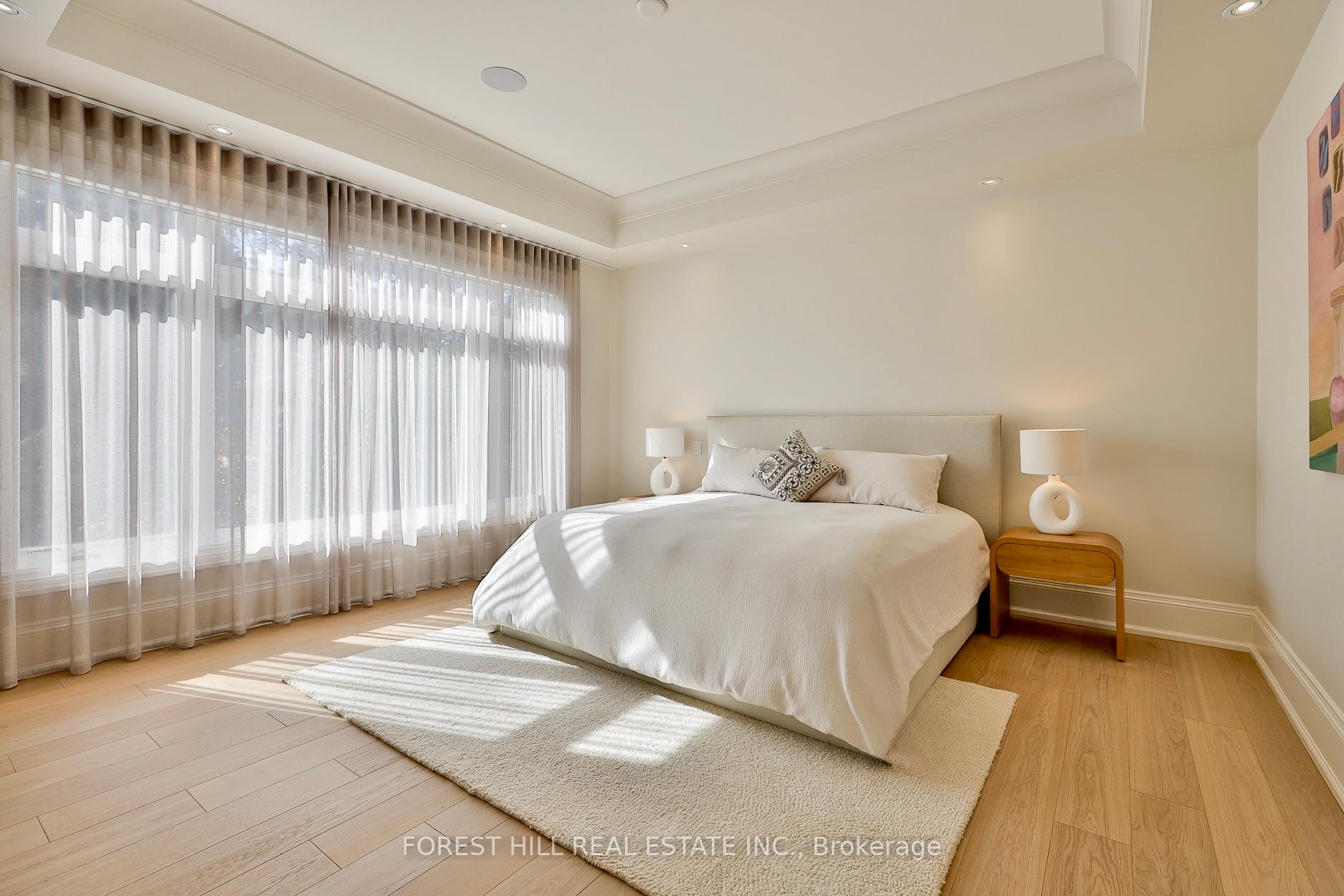 84 Botfield Avenue