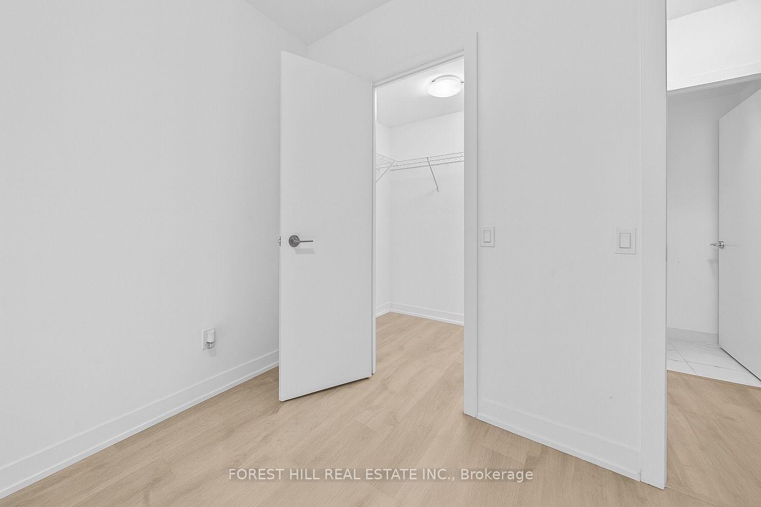 251 Manitoba Street 403, Toronto W06 Unit: 403