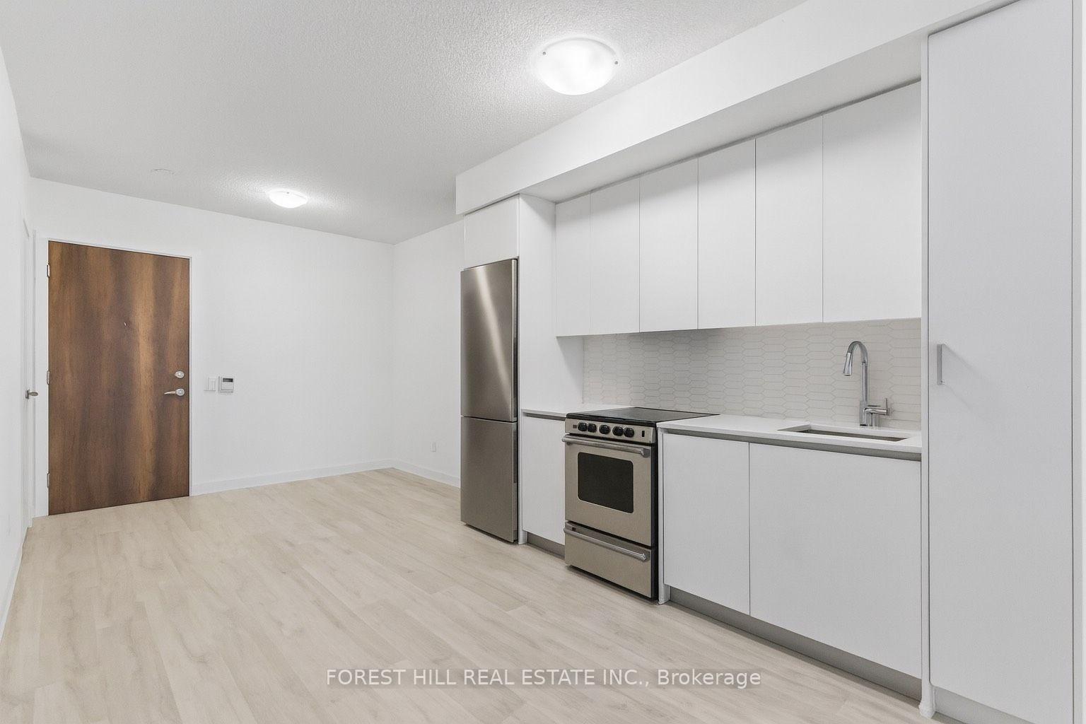 251 Manitoba Street 403, Toronto W06 Unit: 403