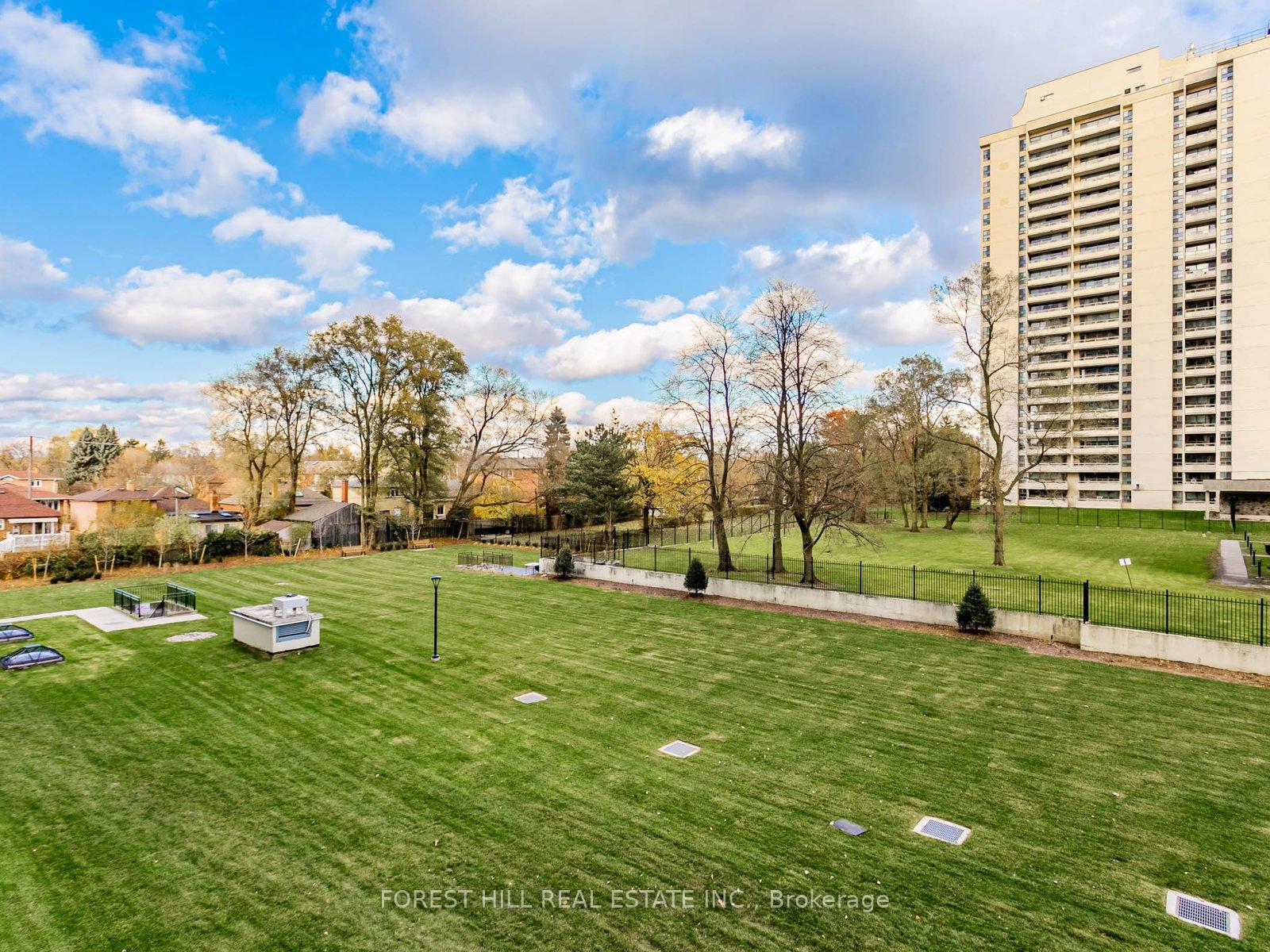 155 Marlee Avenue 307