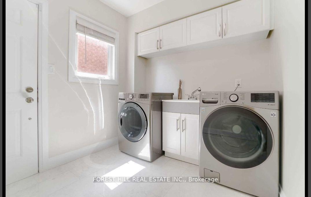 3280 Charlebrook Court